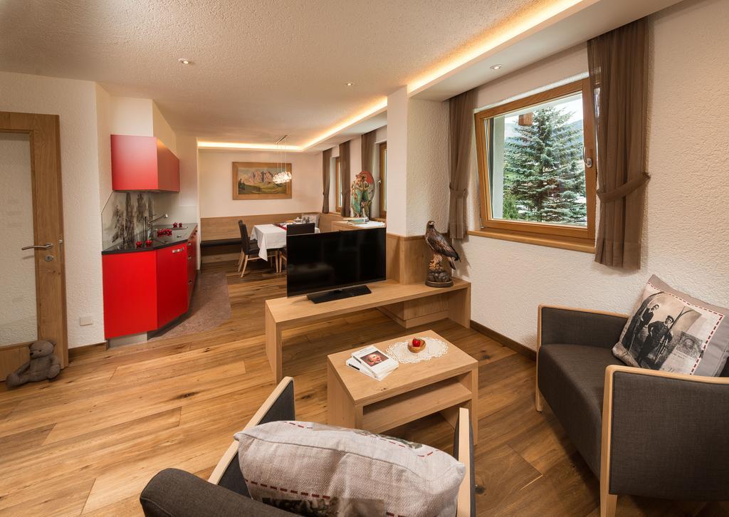Aparthotel Alpin Sport à Ortisei Chambre photo